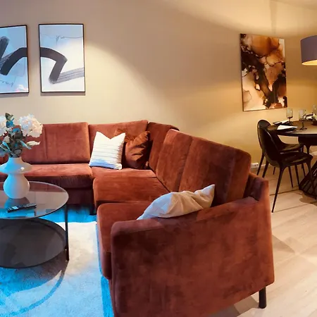 Townhouse In Sentrum