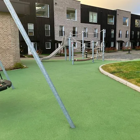 Townhouse In Sentrum