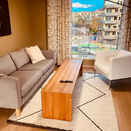 Townhouse In Sentrum *